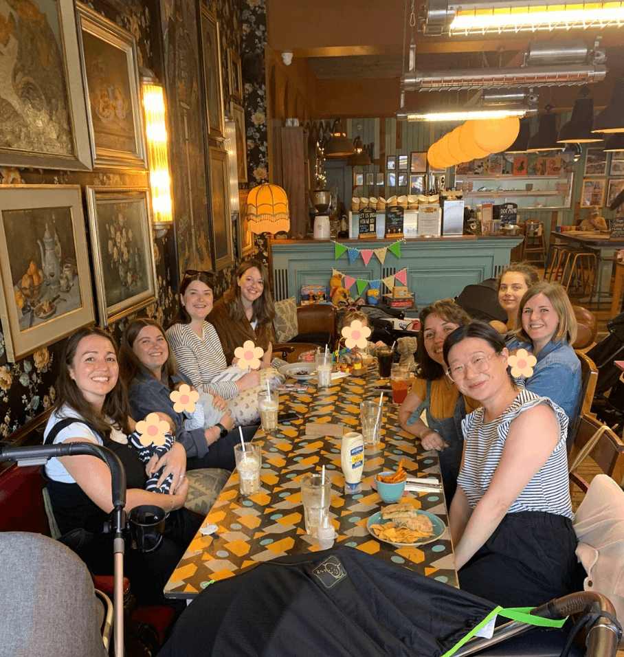 Nest Collective course community at a café